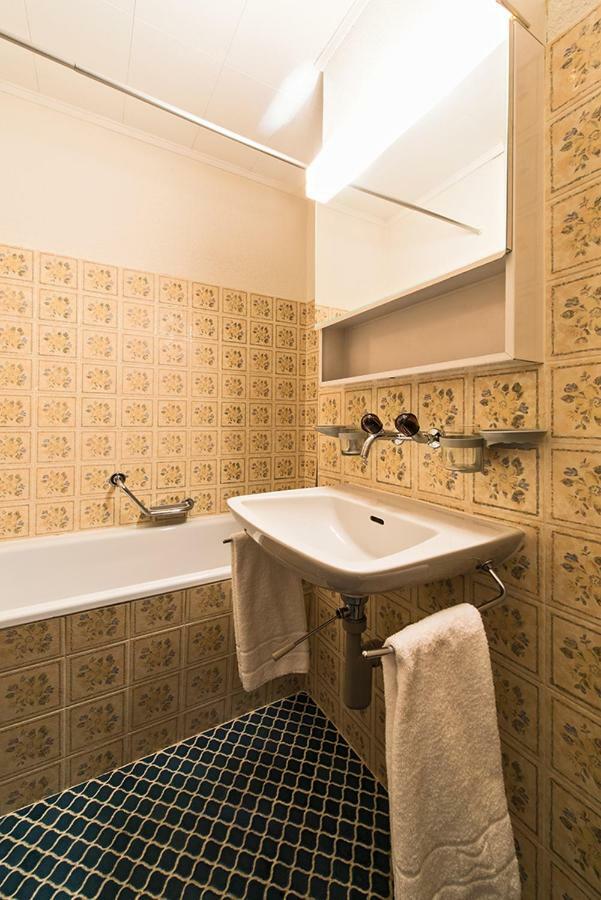Appartementhaus-Quadern Valens Zimmer foto